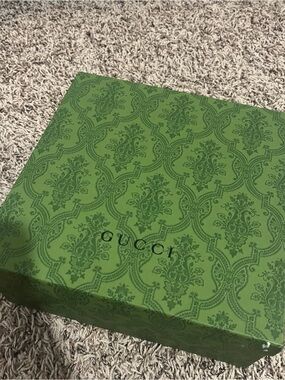 Gucci 10” Box